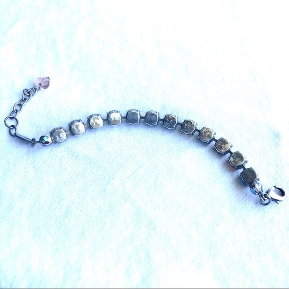 Sabika 2017 Grand Parlors fun size bracelet - Picture 2 of 2